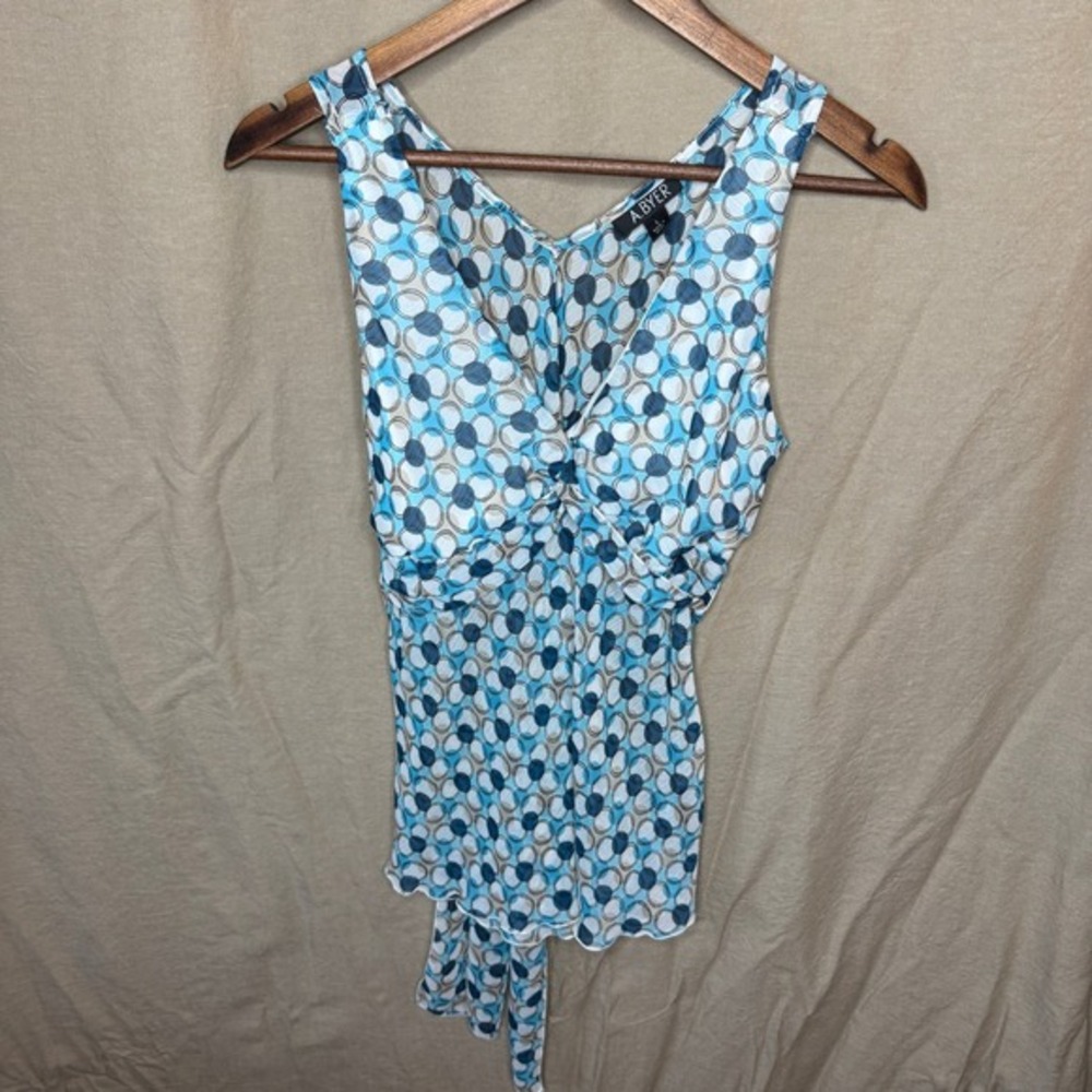 A. Byer Y2K Womens Blue Polka Dot Print V-Neck Tie Back Blouse Size L‎
